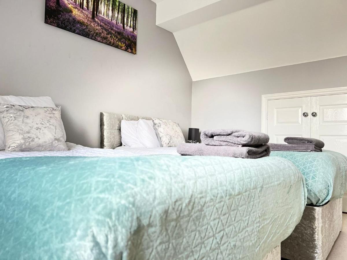 Deer Valley By Incredible Stay ปีเตอร์โบโรห์ ภายนอก รูปภาพ
